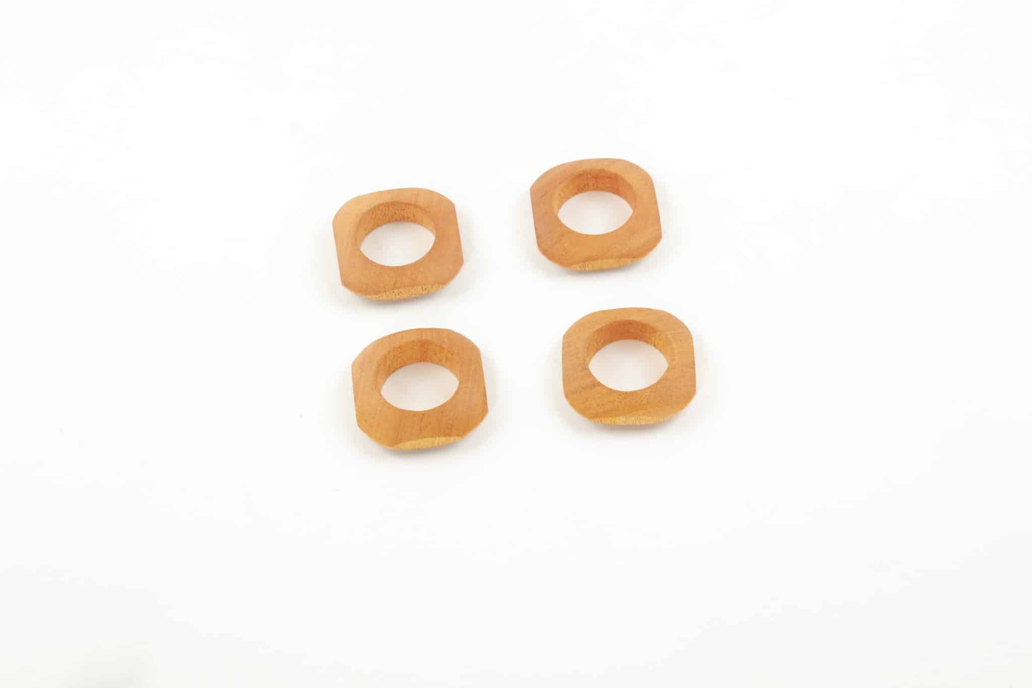 itza wood narrow napkin rings light finish Narrow Napkin Rings - Image 4