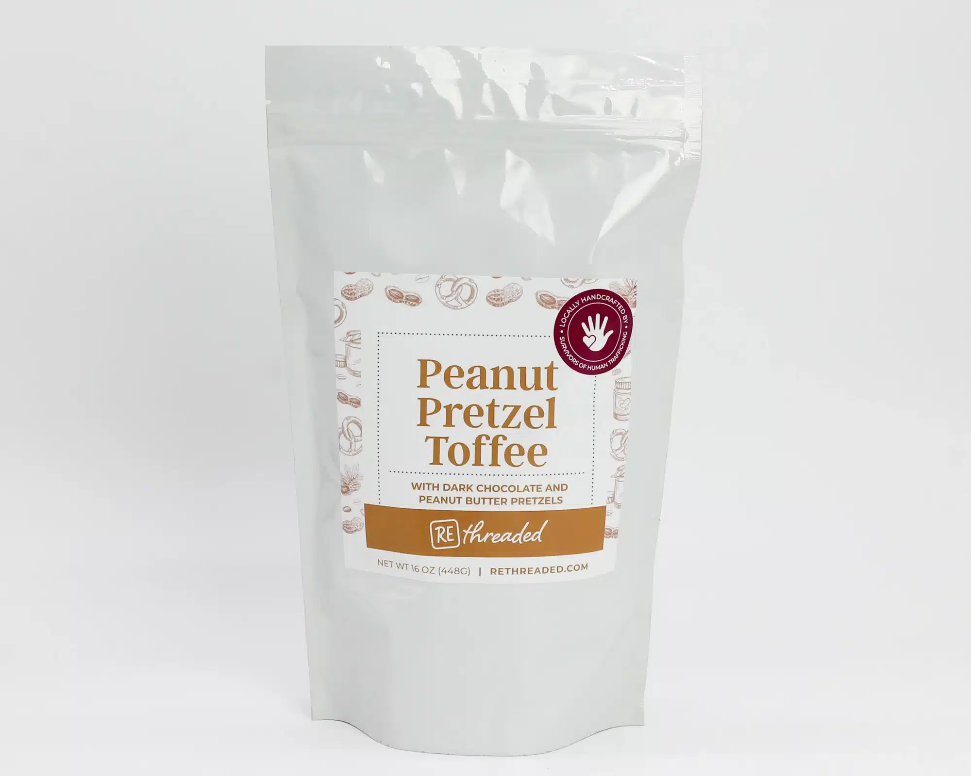 1lbBagPeanutPretzelToffee 2000x 1lbBagPeanutPretzelToffee 2000x