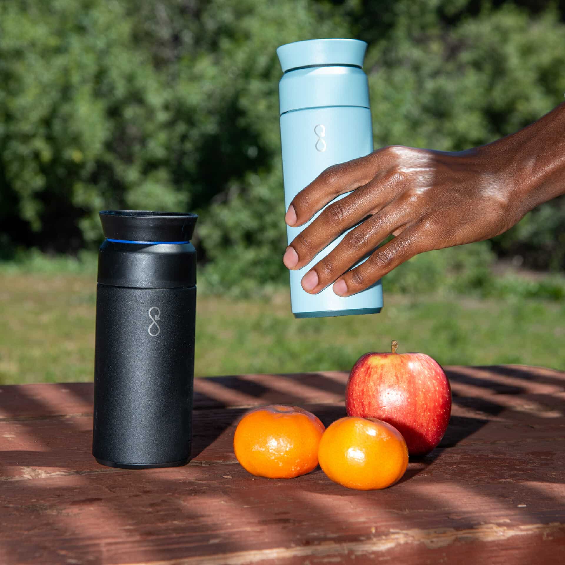 The Brew flask is one of our brandable coffee gifts. It comes in several colors, like black and light blue shown. The Brew flask is one of our branded coffee gifts. It comes in several colors, like black and light blue shown.