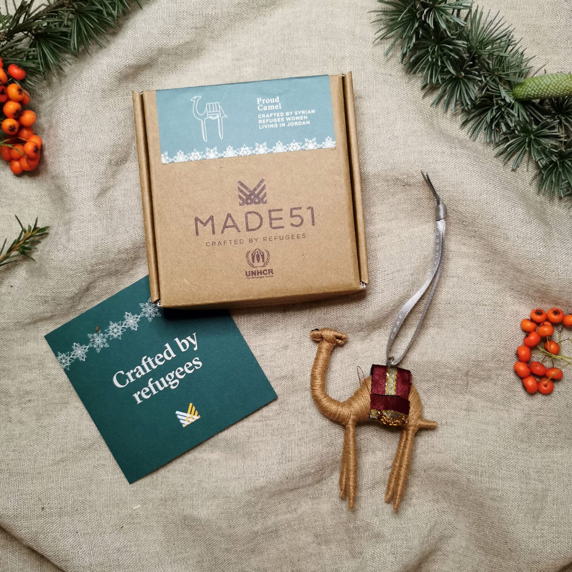 MADE51 Proud Camel ornament with box 2