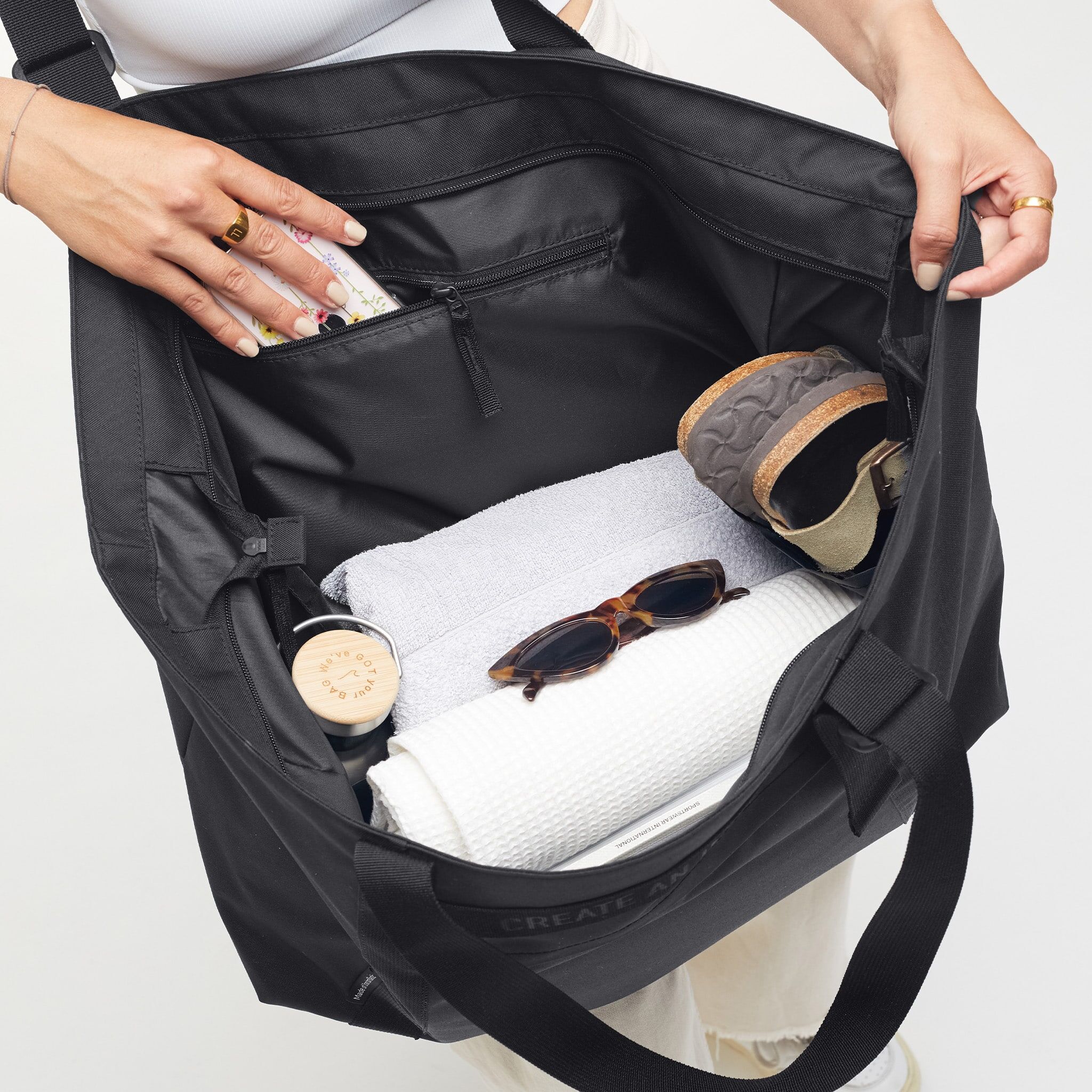 large tote bag in black Large tote bag in black monochrome is perfect as an employee engagement gift
